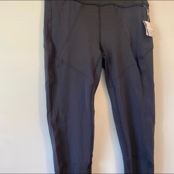 Free people movement born to run black zipper ankle athletic leggings Small - Picture 5 of 13